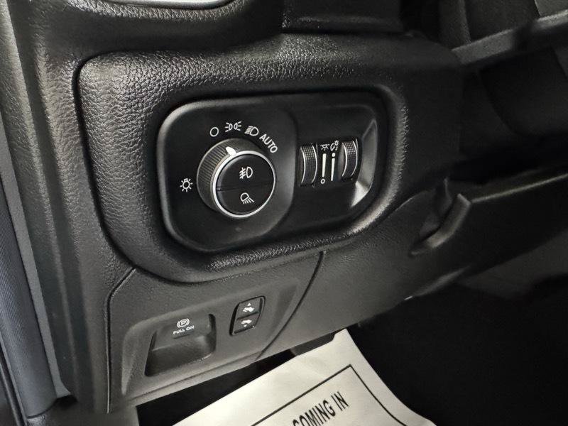 Used 2019 RAM 1500 Big Horn AWD/4WD image 15