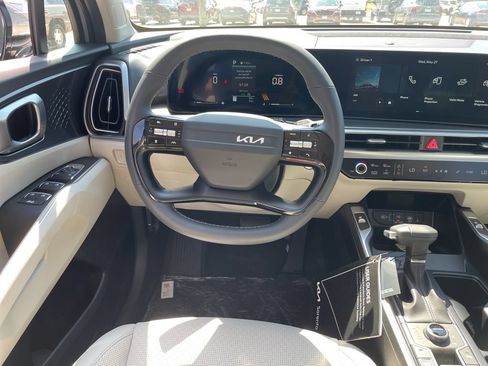 New 2026 Kia Sorento S AWD/4WD image 12