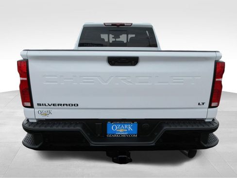 New 2026 Chevrolet Silverado 3500 LT w/ Trail Boss Package AWD/4WD image 4