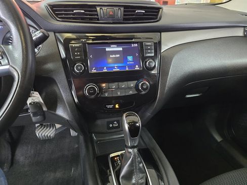 Used 2019 Nissan Rogue Sport S w/ Appearance Package image 20