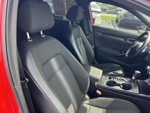 Used 2025 Honda Civic Sport image 28