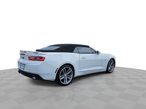 Certified 2017 Chevrolet Camaro LT image 8