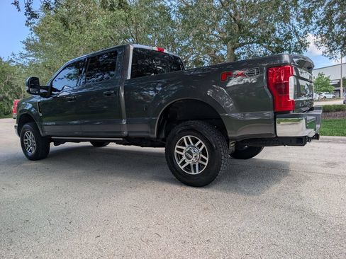 Used 2018 Ford F350 Lariat w/ Lariat Ultimate Package AWD/4WD image 5