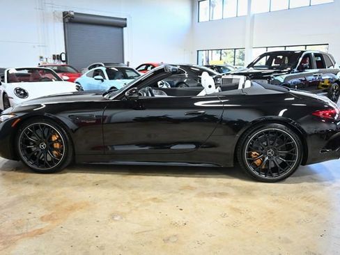 Used 2026 Mercedes-Benz SL 63 AMG S e Performance 4MATIC image 17