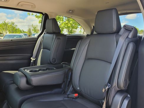 New 2026 Honda Odyssey EX-L image 16
