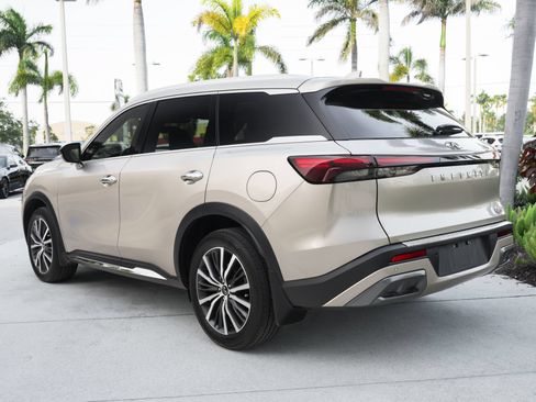 Used 2023 INFINITI QX60 Sensory w/ Vision Package FWD image 8