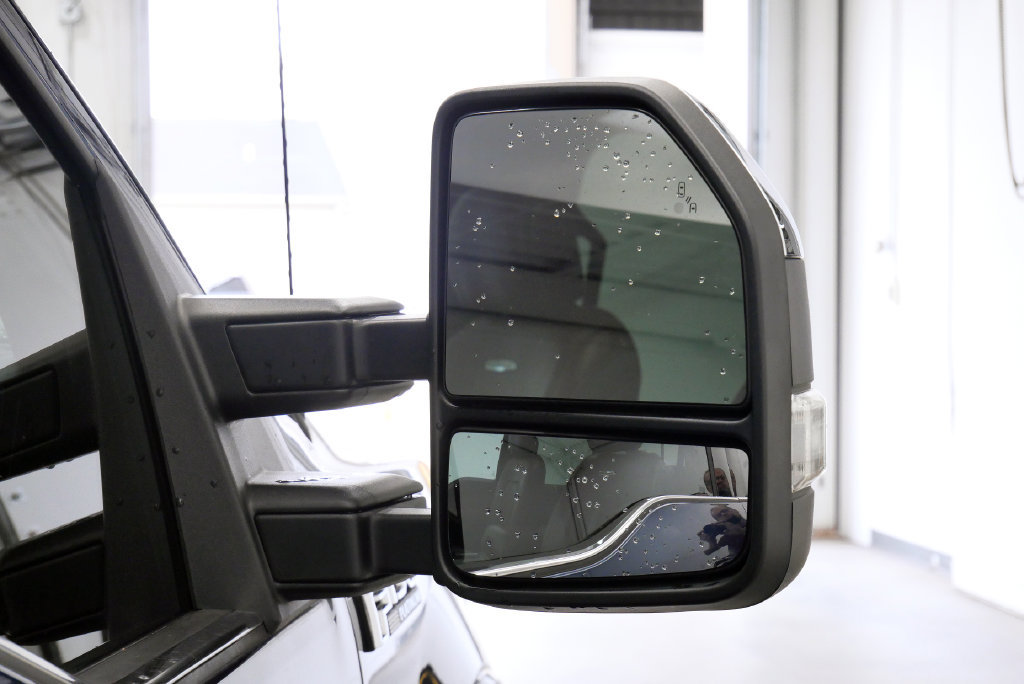 Used 2019 Ford F150 Platinum w/ Technology Package AWD/4WD image 45