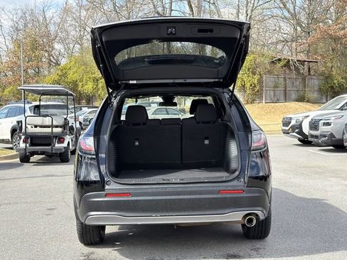 Used 2024 Honda HR-V Sport image 12