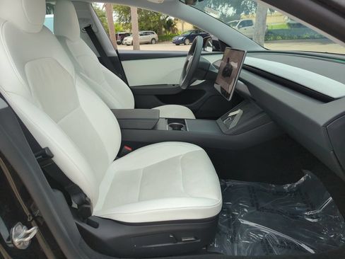 Used 2024 Tesla Model 3 Standard Range RWD image 25