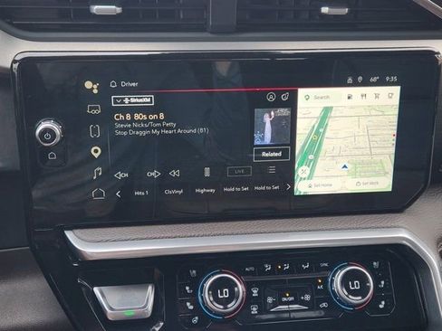 Used 2023 GMC Sierra 1500 Denali image 5