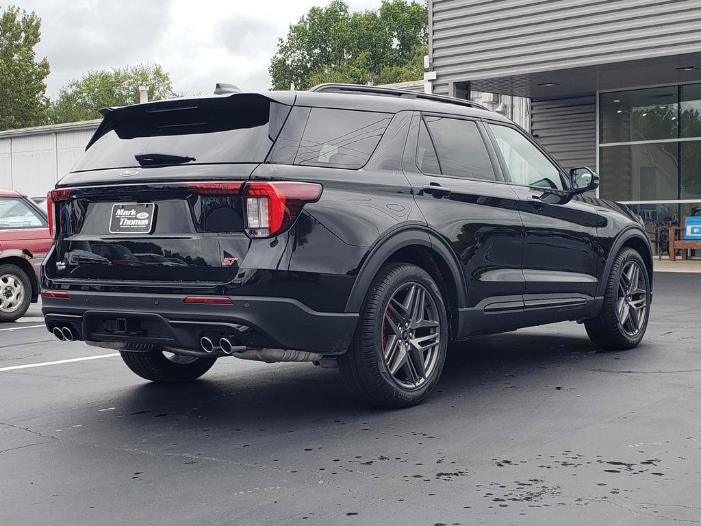 New 2026 Ford Explorer ST w/ Sun And Sound Package AWD/4WD image 4