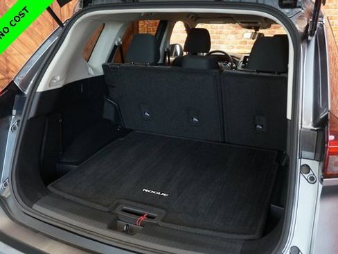Certified 2022 Nissan Rogue S image 41