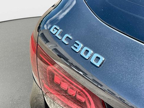 Used 2022 Mercedes-Benz GLC 300 image 16