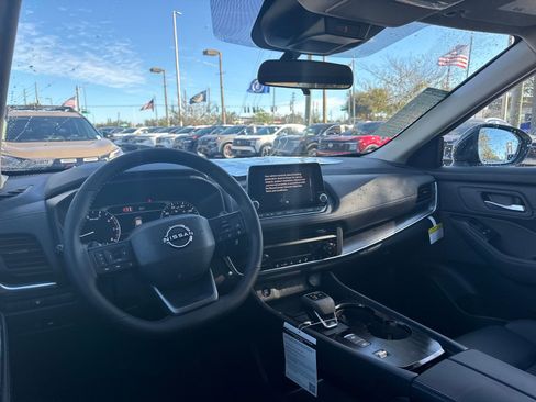 New 2026 Nissan Rogue Dark Armor image 12