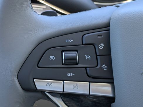 Used 2023 Cadillac XT6 Premium Luxury FWD image 23