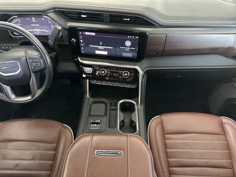 Certified 2024 GMC Sierra 3500 Denali Ultimate AWD/4WD image 20