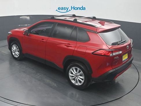 Used 2024 Toyota Corolla Cross LE image 23