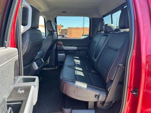 Used 2023 Ford F350 Lariat w/ Lariat Ultimate Package AWD/4WD image 13