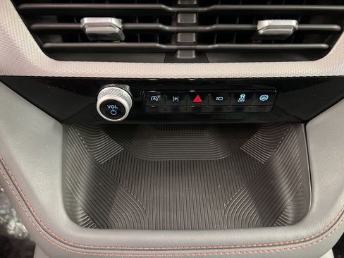 New 2026 Ford Explorer Active image 14