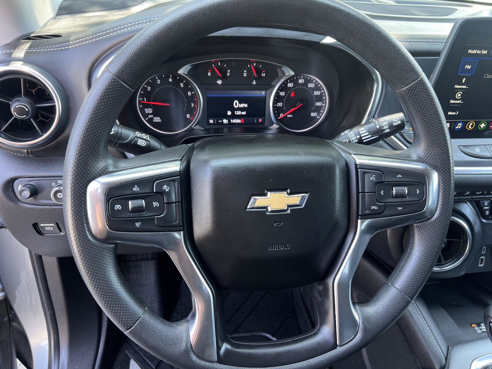 Used 2024 Chevrolet Blazer LT w/ Convenience Package FWD image 6