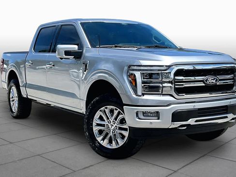 Used 2024 Ford F150 Lariat w/ Equipment Group 502A High AWD/4WD image 3