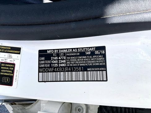 Used 2018 Mercedes-Benz C 300 4MATIC Sedan image 30