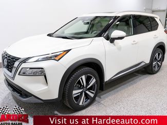 Used 2023 Nissan Rogue SL video 2