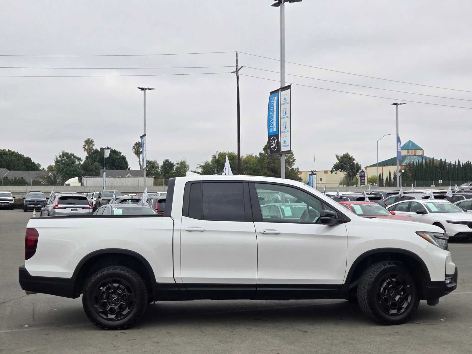Certified 2025 Honda Ridgeline TrailSport+ image 8