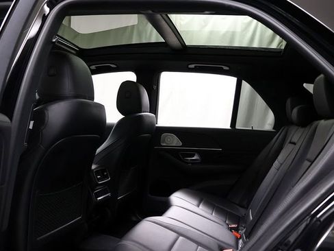 Used 2022 Mercedes-Benz GLE 450 4MATIC image 13