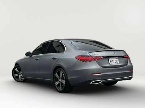 Used 2022 Mercedes-Benz C 300 Sedan image 4