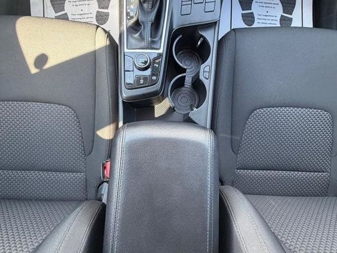 Used 2023 Kia Sportage LX FWD image 23