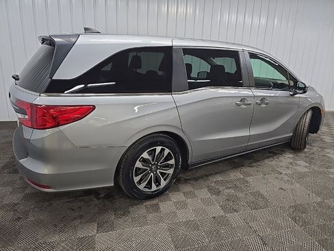 Used 2022 Honda Odyssey EX-L image 3