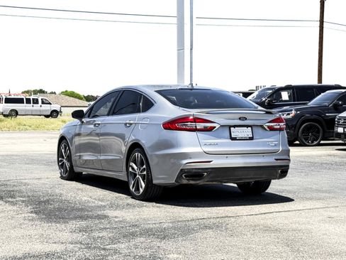 Used 2020 Ford Fusion Titanium AWD/4WD image 12