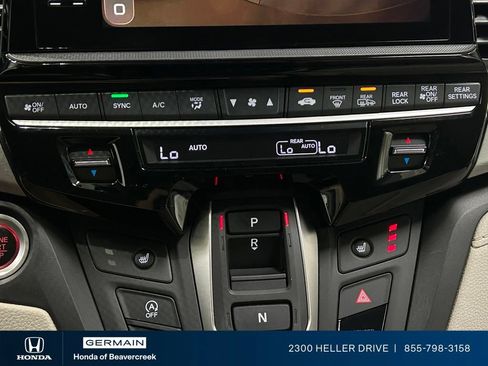 Used 2025 Honda Odyssey EX-L image 24