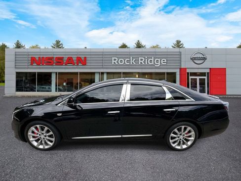 Used 2017 Cadillac XTS Luxury AWD/4WD image 7