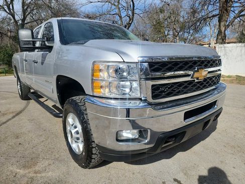 Used 2011 Chevrolet Silverado 2500 LT w/ Interior Plus Package image 1