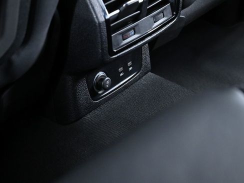 Used 2024 Audi Q3 2.0T Premium Plus w/ Premium Plus Package image 30