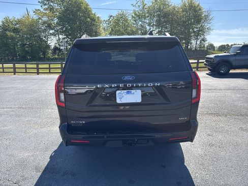 Certified 2025 Ford Expedition Max Active AWD/4WD image 6