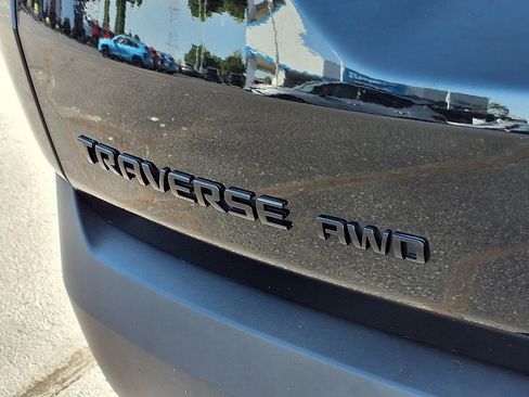 Used 2023 Chevrolet Traverse RS w/ LPO, Cargo Package AWD/4WD image 35