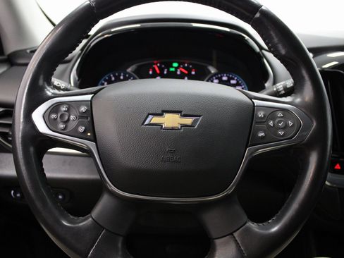 Used 2020 Chevrolet Traverse Premier w/ LPO, Blackout Package image 38