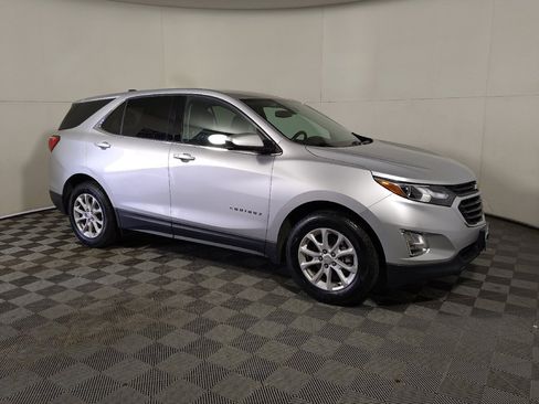 Used 2020 Chevrolet Equinox LT FWD image 11