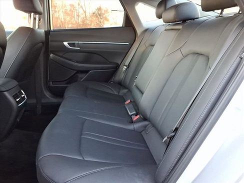 Used 2024 Hyundai Sonata Limited image 11