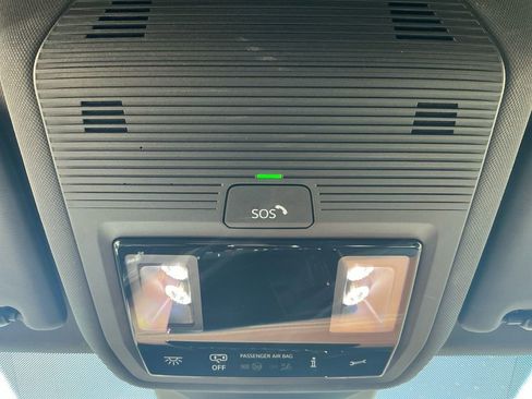 Used 2023 Volkswagen ID.4 Pro image 25