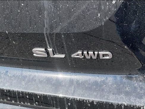 New 2026 Nissan Pathfinder SL w/ SL Premium Package FWD image 8