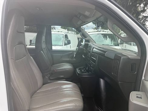 Used 2023 Chevrolet Express 3500 LS RWD image 24