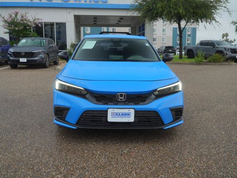 Used 2024 Honda Civic Sport image 2