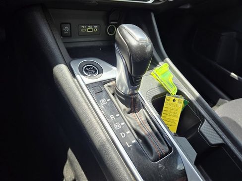 Certified 2024 Nissan Sentra SR FWD image 16