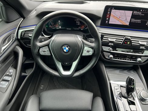 Used 2022 BMW 530i xDrive AWD/4WD image 33