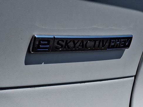 Certified 2024 MAZDA CX-90 Plug-In Hybrid w/ Premium Plus AWD/4WD image 33