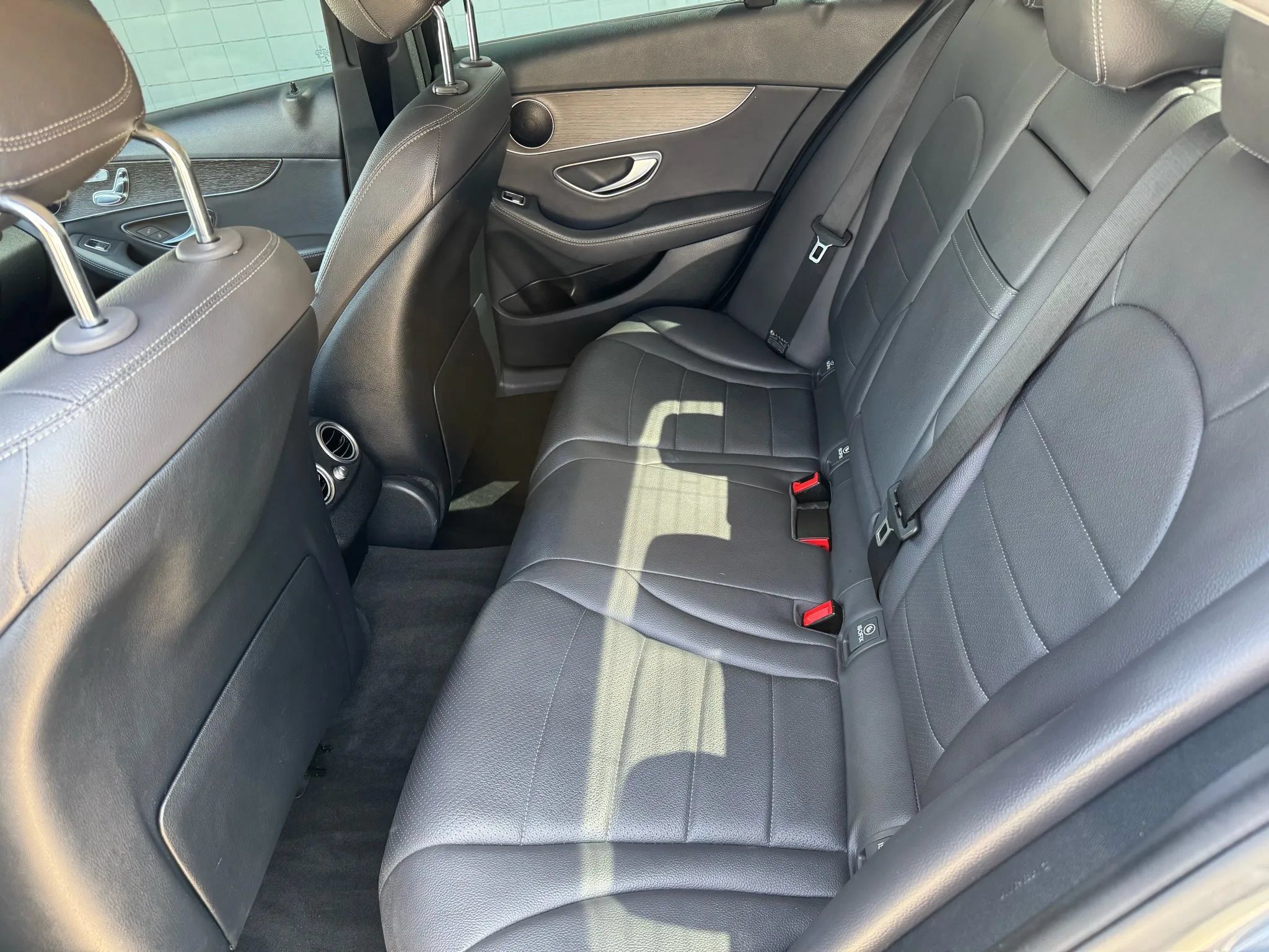 Used 2019 Mercedes-Benz C 300 Sedan w/ Premium Package image 24